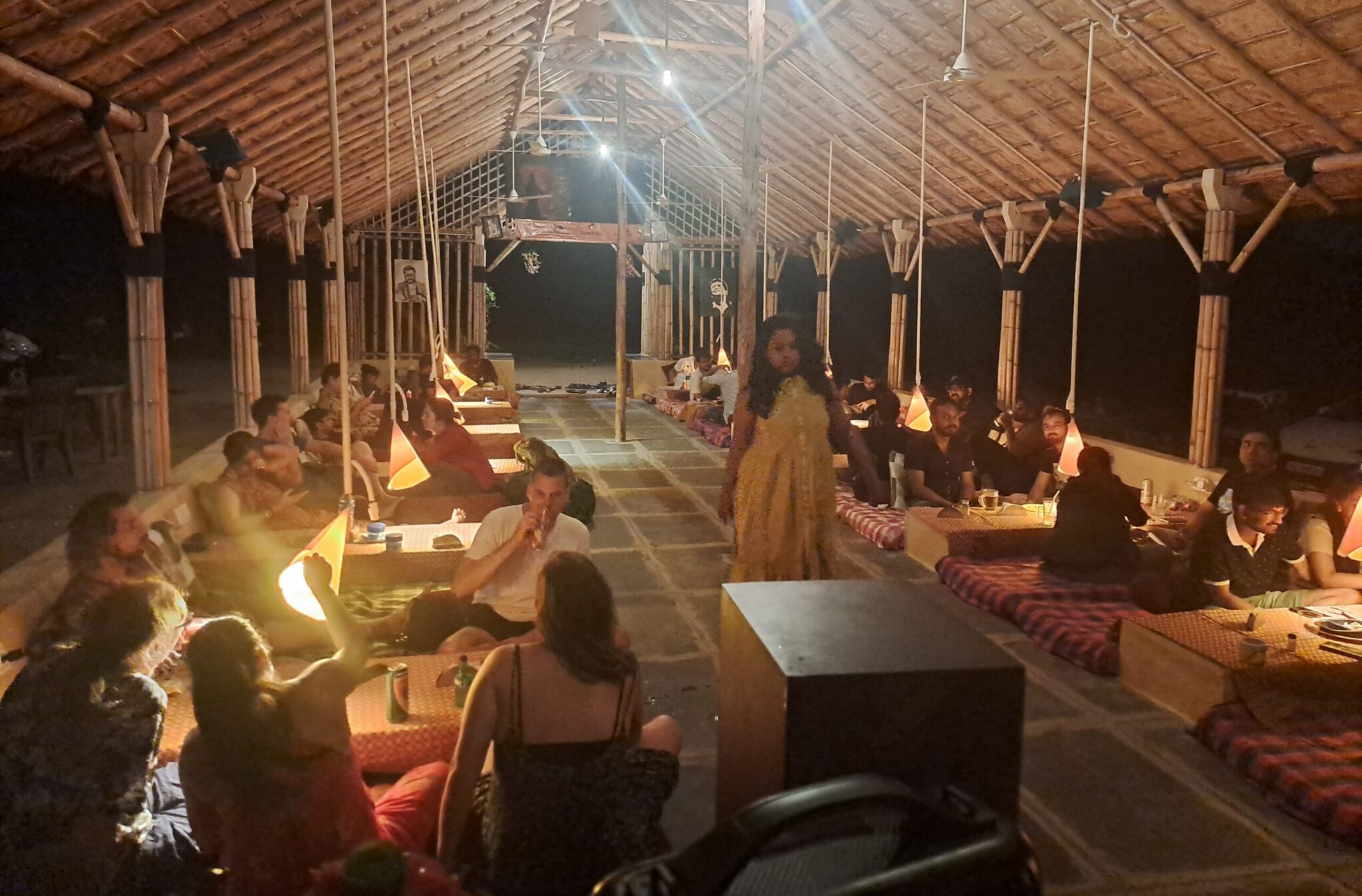 home-rasta-cafe-in-hampi
